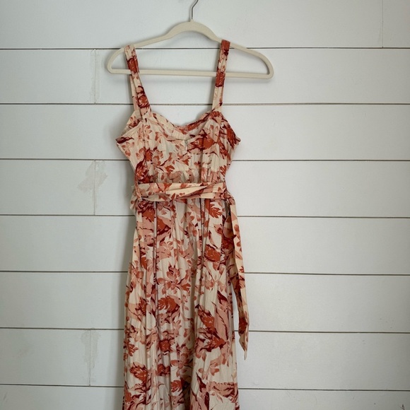 ASOS floral midi dress with belt - Picture 7 of 8